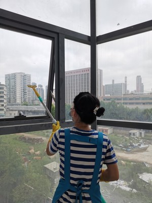 新洲区物业保洁与建筑物清洁服务市场价格解析